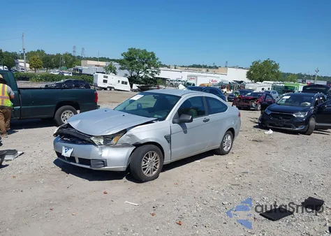 2008 Ford Focus Se/Ses из США, поврежденный, VIN 1FAHP33N88W170466